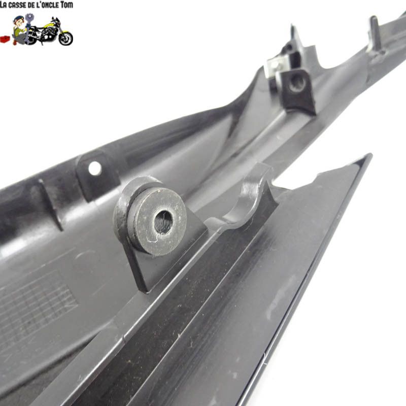 Demi coque arrière gauche Honda 125 cbr  r 2011 - CTM-11007-003