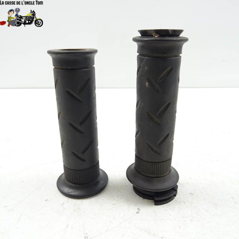 Poignée d'accélérateur + poignée gauche  Honda 125 cbr  r 2011 - CTM-11007-037