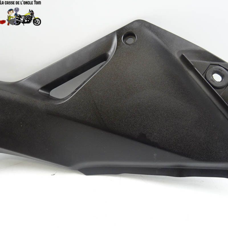 Cache latérale droit Honda 125 cbr  r 2011 - CTM-11007-053