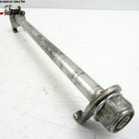 Axe de roue arrière Honda...