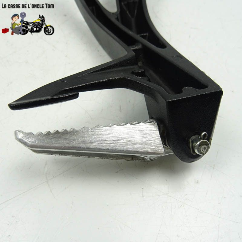 Platine arrière gauche Suzuki 1000 GSX-S 2021 - CTM-12387-037