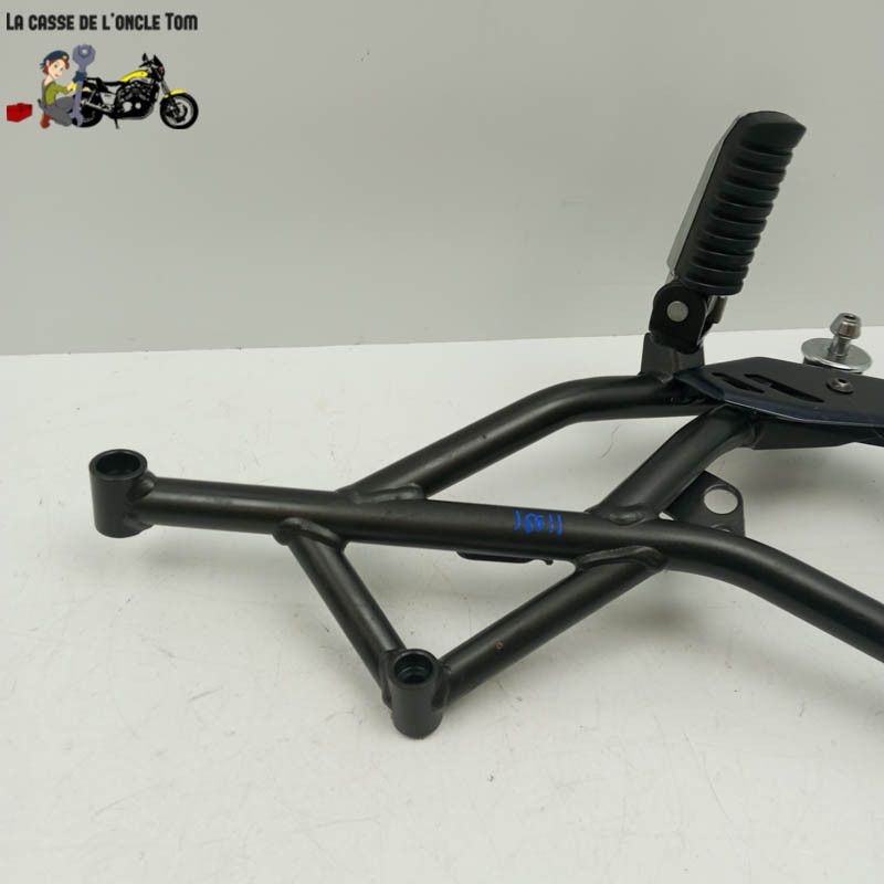 Platine repose pied arrière droit Kawasaki 1000 versys 2021 - CTM-11991-015