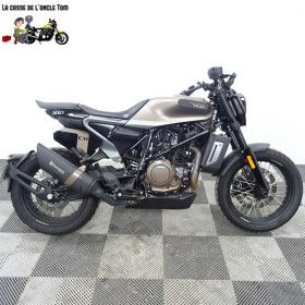 Husqvarna 701 Svartpilen de...