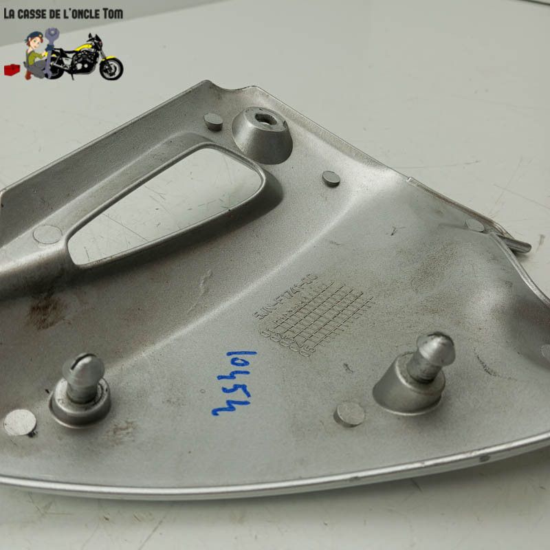 Cache sous réservoir droit  Yamaha 1100 BT BULLDOG 2004 - CTM-10454-077