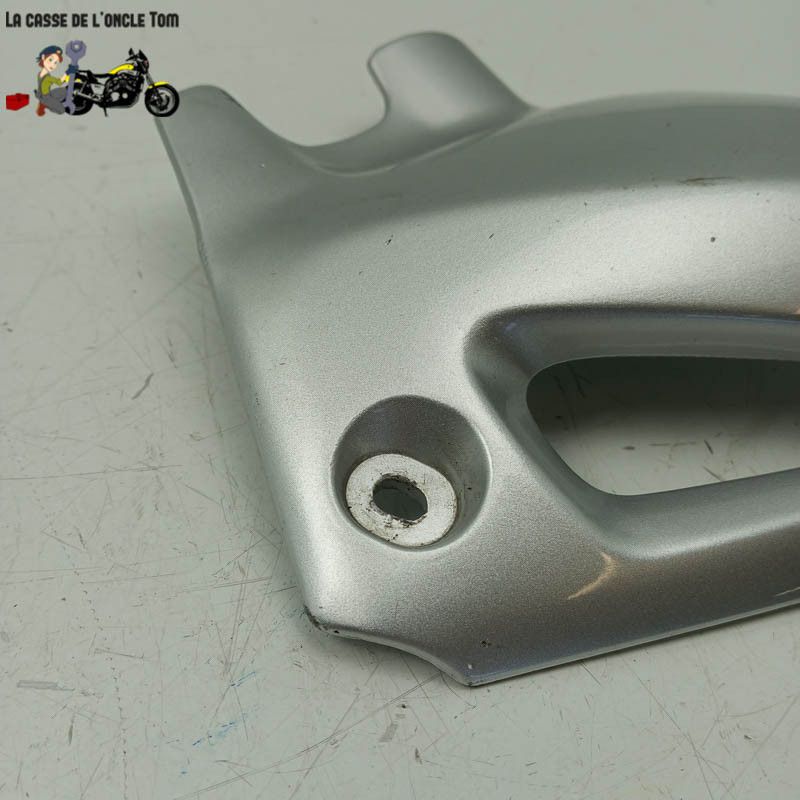 Cache sous réservoir gauche  Yamaha 1100 BT BULLDOG 2004 - CTM-10454-076