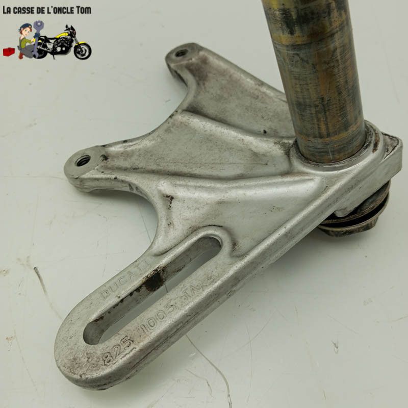 Axe de roue arrière Ducati 944 ST2 1998 - CTM-12386-017