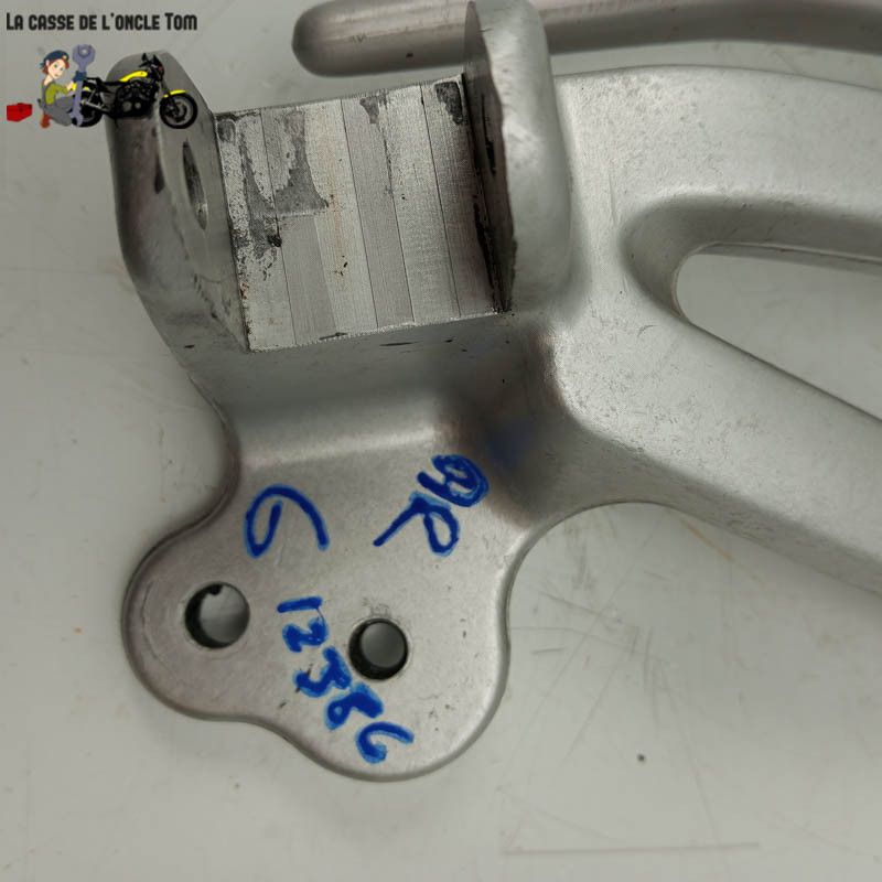 Platine arrière gauche Ducati 944 ST2 1998 - CTM-12386-039