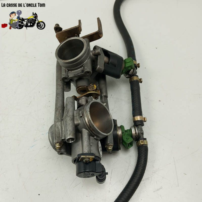 Rampe d'injection Ducati 944 ST2 1998 - CTM-12386-056