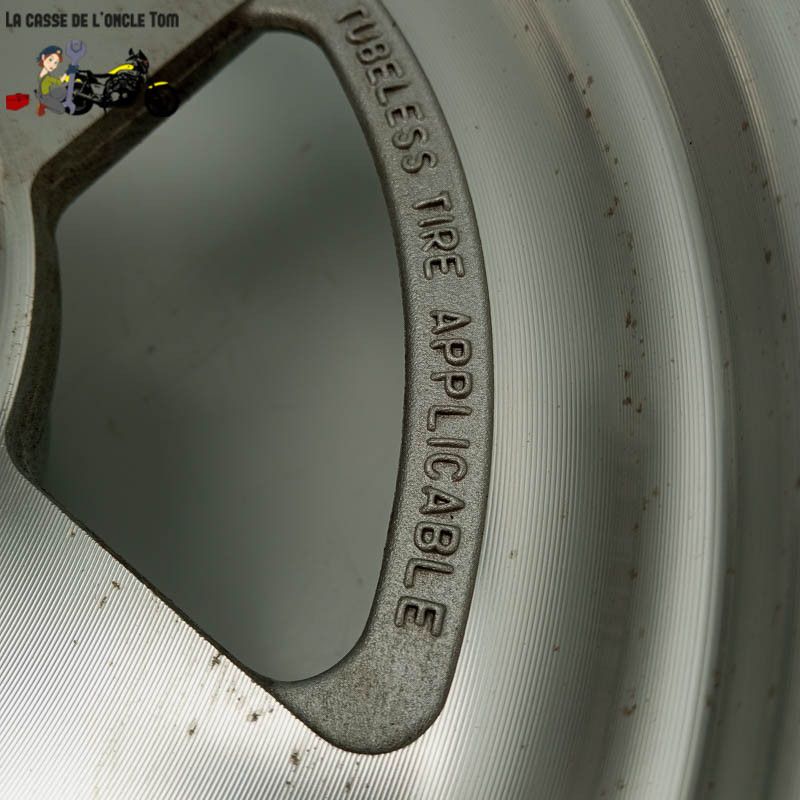 Jante arrière Hyosung 125 gv Aquila 2009 - CTM-8345-001