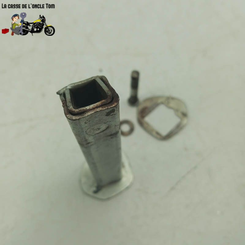 Repose pied arrière droit Hyosung 125 gv Aquila 2009 - CTM-8345-045