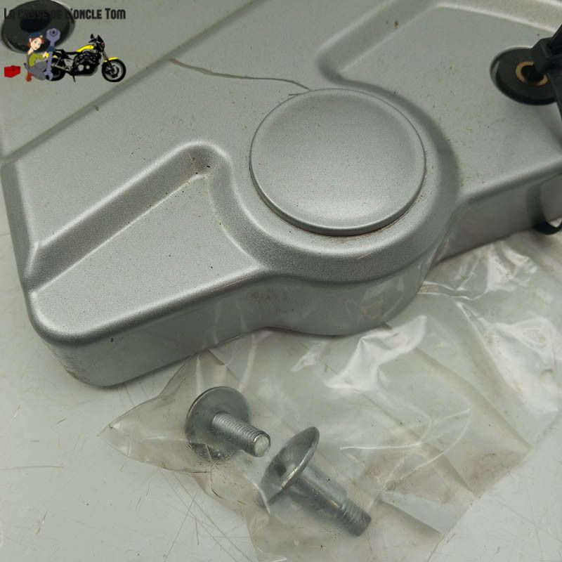 Cache chassis latéral gauche Hyosung 125 gv Aquila 2009 - CTM-8345-055