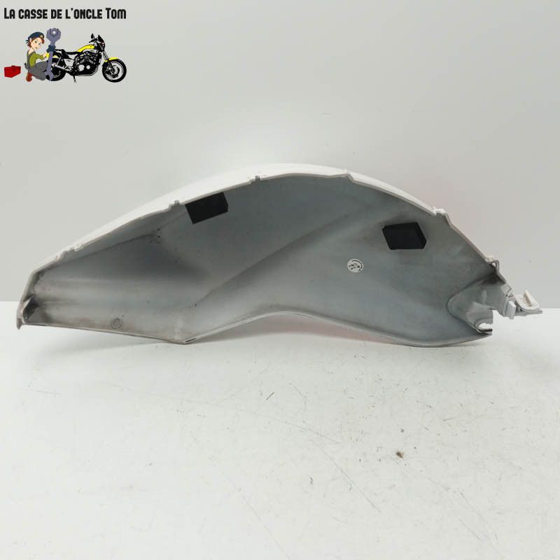 Demi couvre réservoir droit  Yamaha  125 yzf 2008 - CTM-R125-056