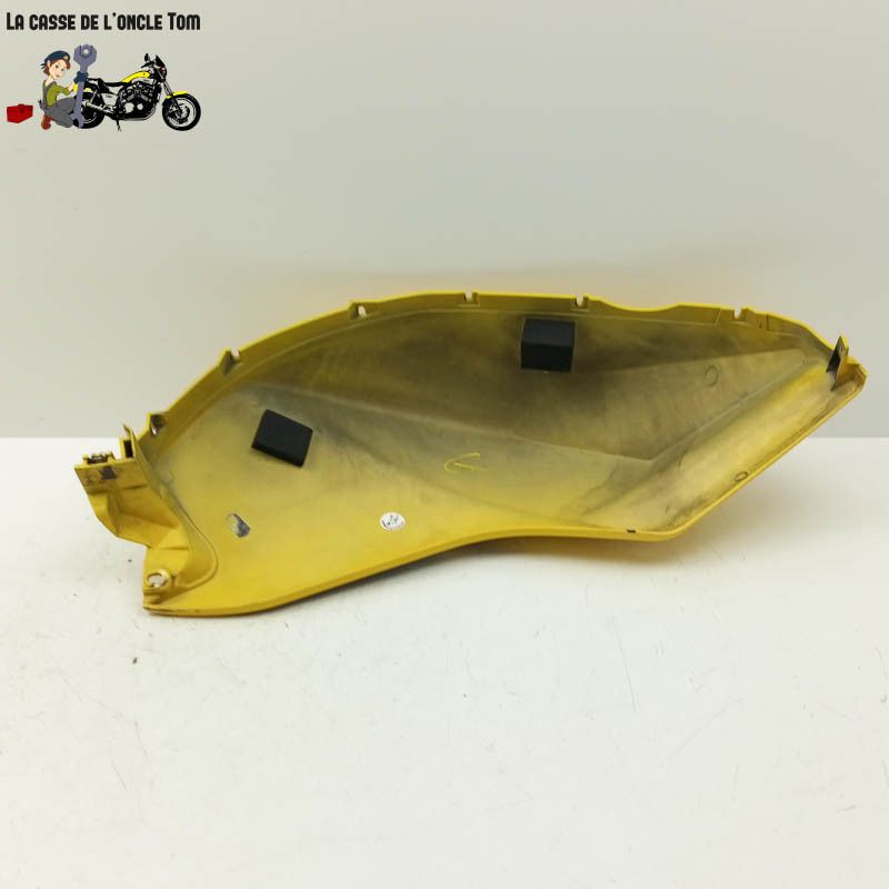 Demi couvre réservoir gauche  Yamaha  125 yzf 2008 - CTM-R125-007