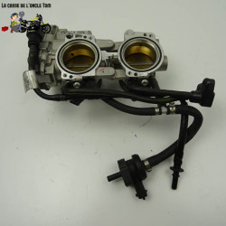Rampe d'injection arrière Aprilia 1100 Tuono V4 2022 - CTM-12468-004