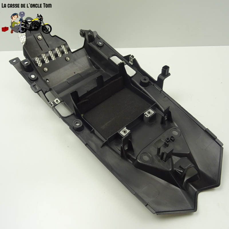 Passage de roue  Aprilia 1100 Tuono V4 2022 - CTM-12468-006