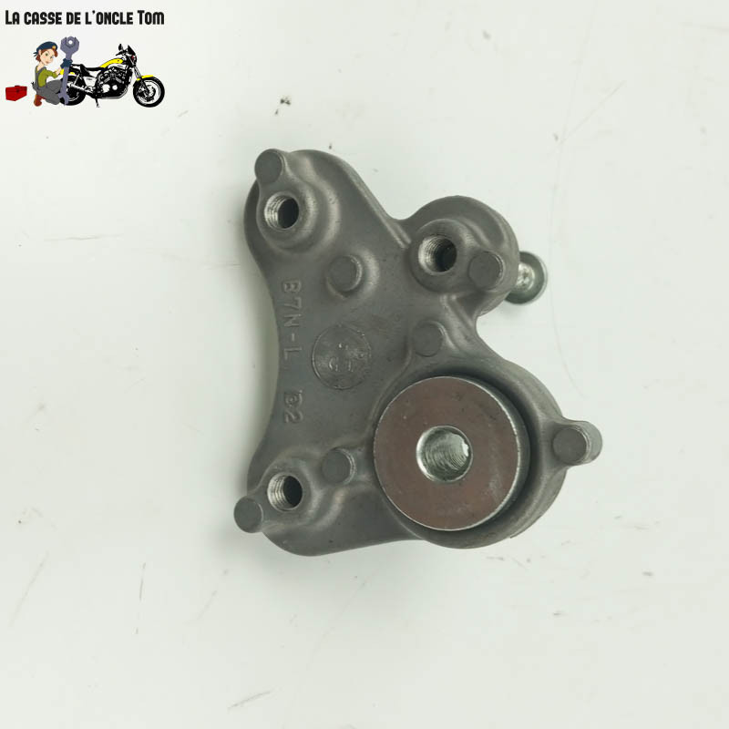 La paire d'attaches de réservoir droite et  gauche  Yamaha 900 Mt-09 tracer 2021 - CTM-12906-095