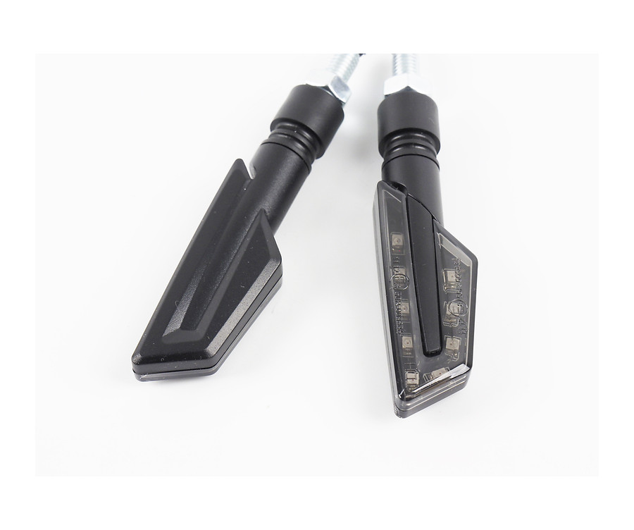 Clignotants LIGHTECH Led plastique ABS noir - 1071933