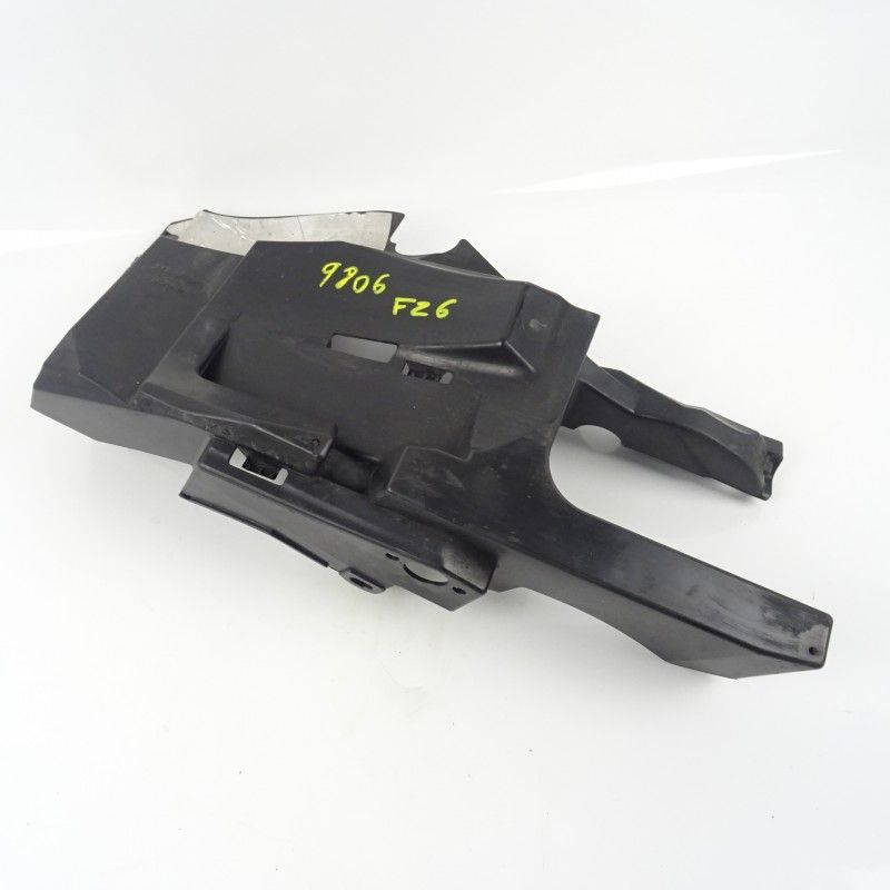 Passage de roue arrière Yamaha 600 FZ6 2006 - CTM-9806-022