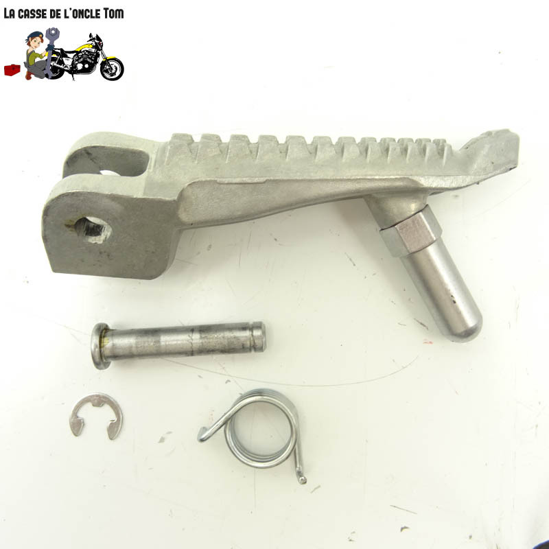 Repose pied avant droit + axe/ressort Kawasaki 400 NINJA 2022 - CTM-12739-031