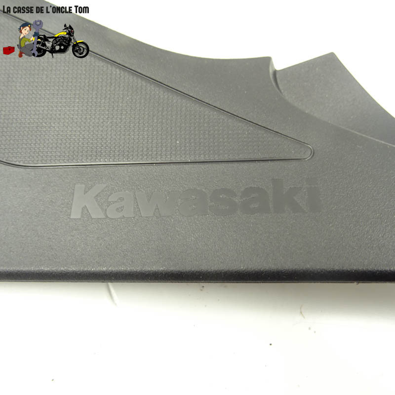Plastique sous réservoir gauche Kawasaki 400 NINJA 2022 - CTM-12739-001