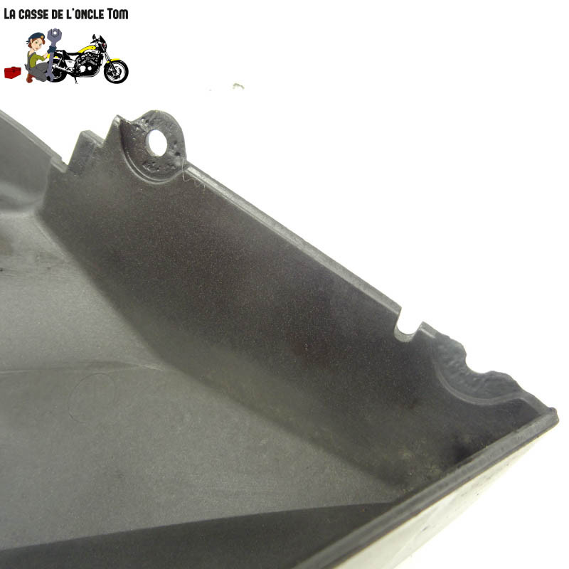 Carénage inférieur avant droit Yamaha 125 YZF-R 2016 - CTM-12619-008