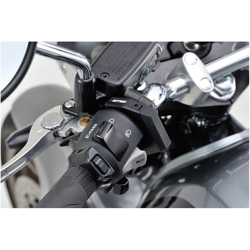 Alimentation USB type A DAYTONA Slim (2 entrées) -  guidons Ø22,2/25,4 - 1124678