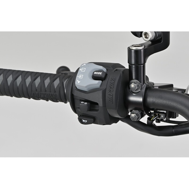 Alimentation USB type C DAYTONA Slim aluminium -  guidons Ø22,2/25,4 - 1124675