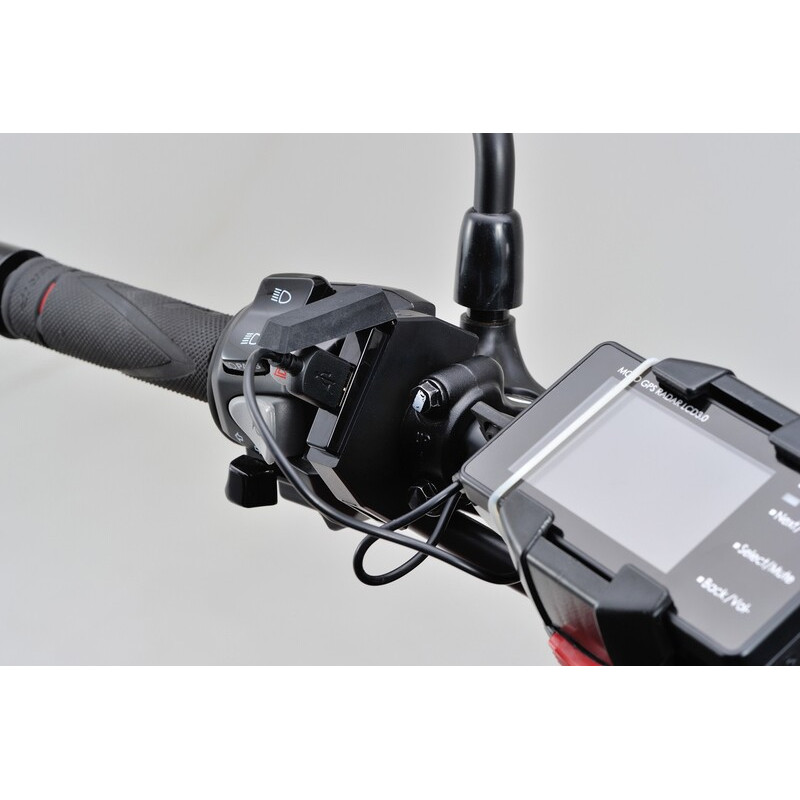 Alimentation USB type A DAYTONA Slim -  guidons Ø22,2/25,4 - 1124677