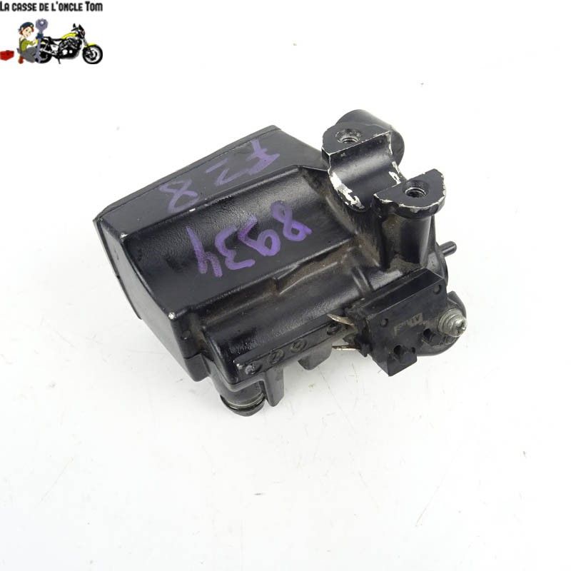 Maître cylindre de frein avant Yamaha 800 FZ8 2011 - CTM-8934-017