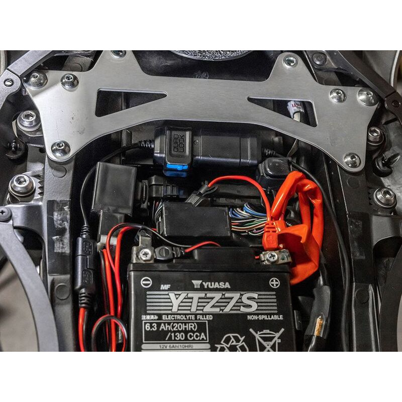 Adaptateur étanche 12V vers USB QUAD LOCK - 1119211