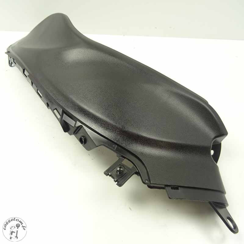 Plastique droit sous guidon (94621-15H00) Suzuki 1300 GSX-R 2011 - CTM-11696-093