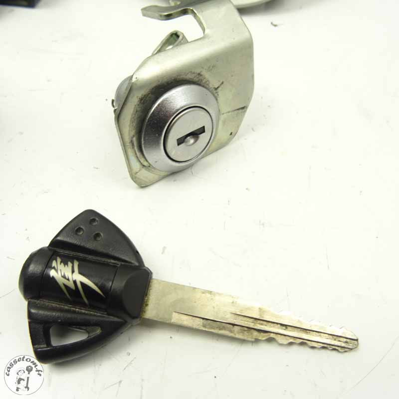 Kit serrures (1 clé) Suzuki 1300 GSX-R 2011 - CTM-11696-085