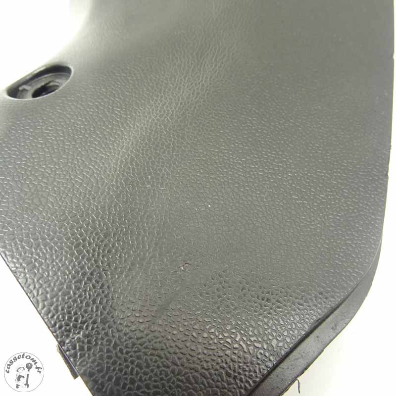 Plastique coté droit tête de fourche (94641-15h00) Suzuki 1300 GSX-R 2011 - CTM-11696-080