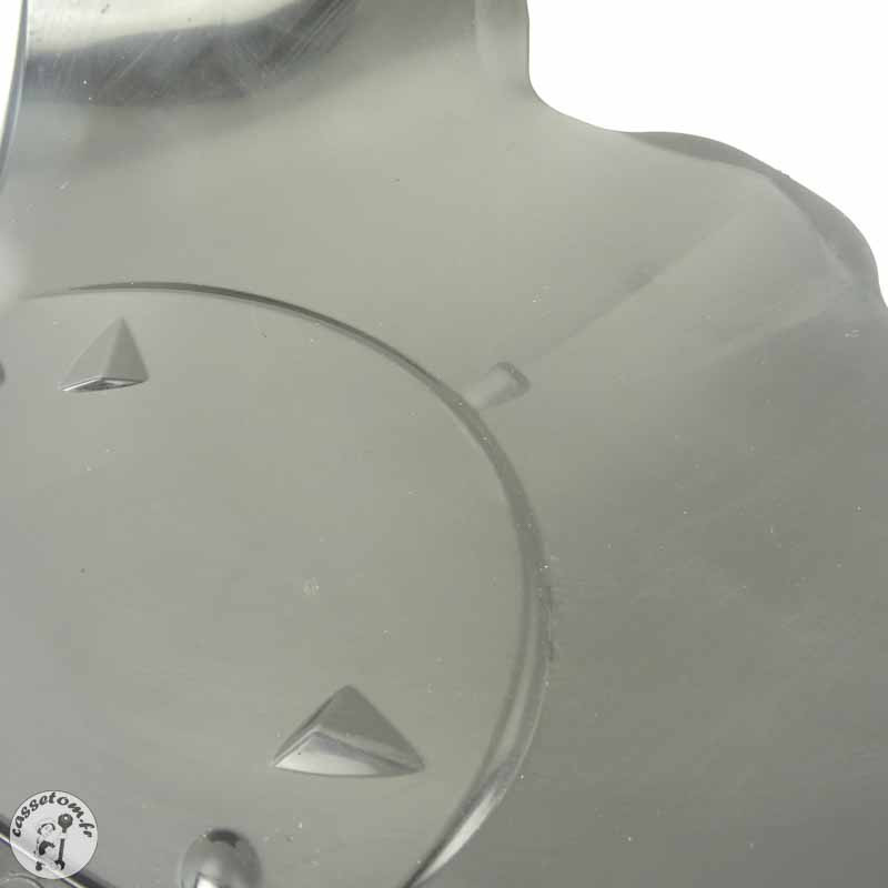 Plastique inférieur tête de fourche (94419-15H00) Suzuki 1300 GSX-R 2011 - CTM-11696-078