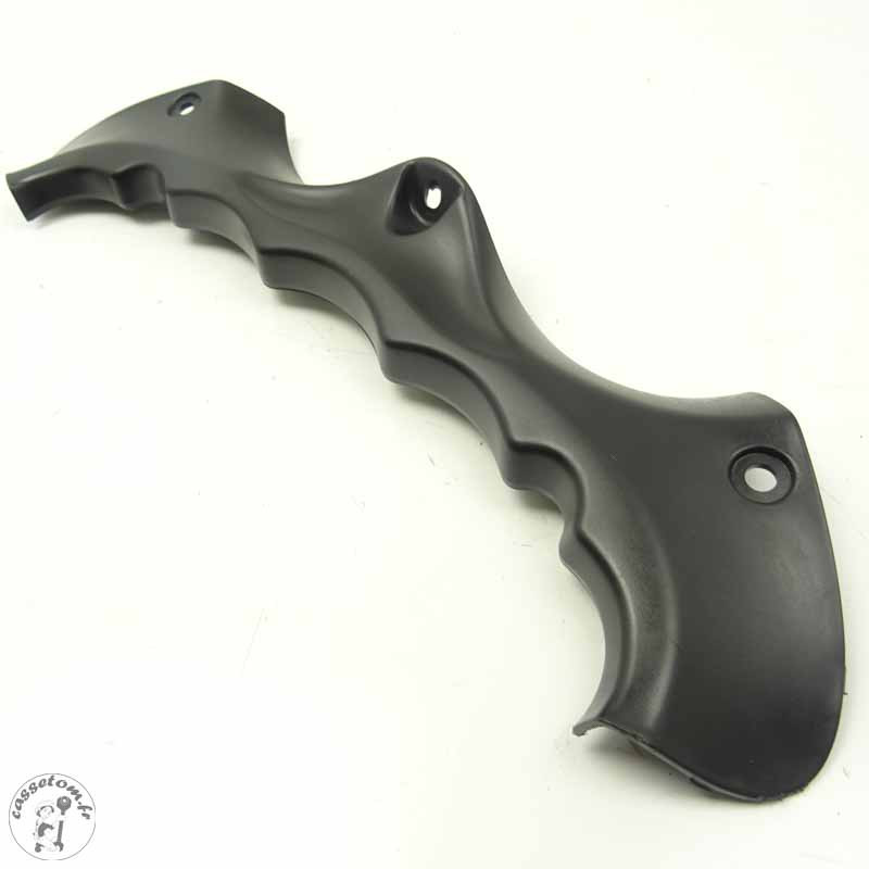 Plastique inférieur entourage compteur (94425-15H00) Suzuki 1300 GSX-R 2011 - CTM-11696-066