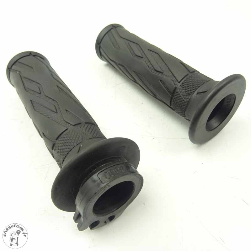 Poignées droite et gauche Suzuki 1300 GSX-R 2011 - CTM-11696-055