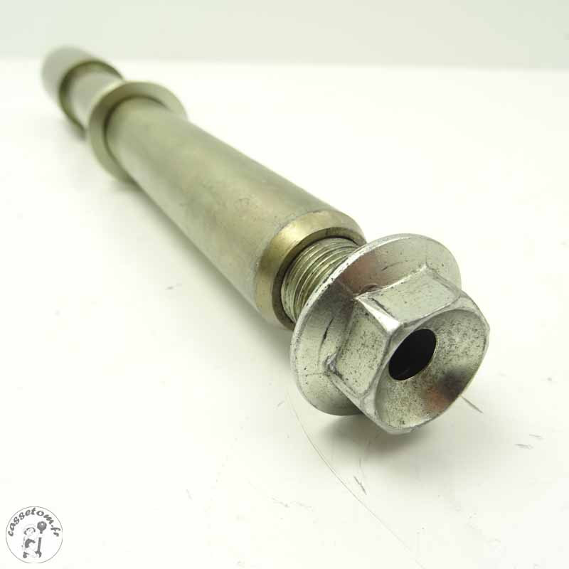 Axe de roue avant Suzuki 1300 GSX-R 2011 - CTM-11696-010