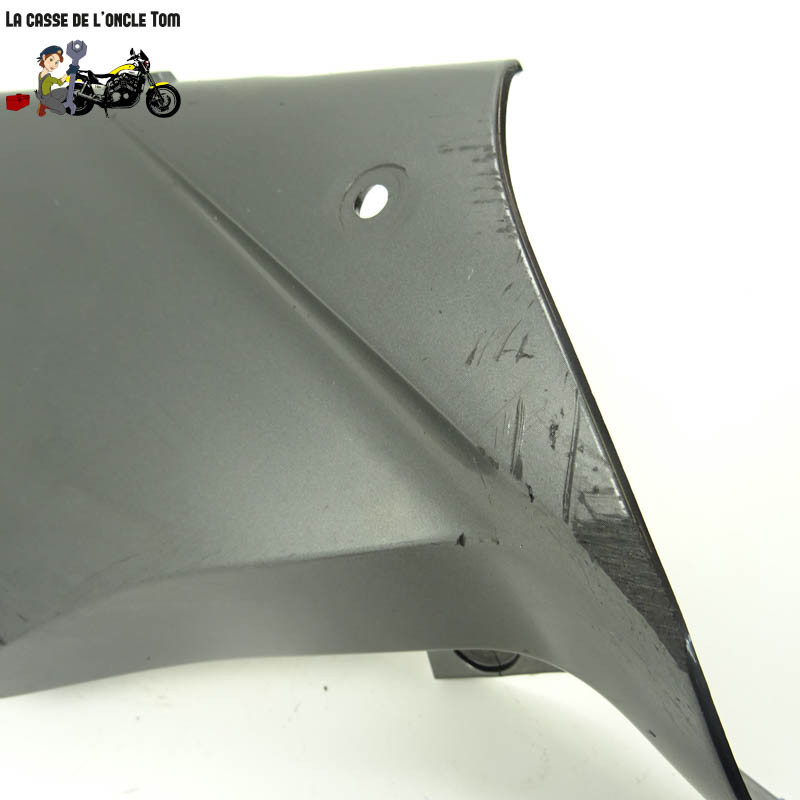 Carénage sous sabot droit Yamaha 125 YZF-R 2017 - CTM-12379-005