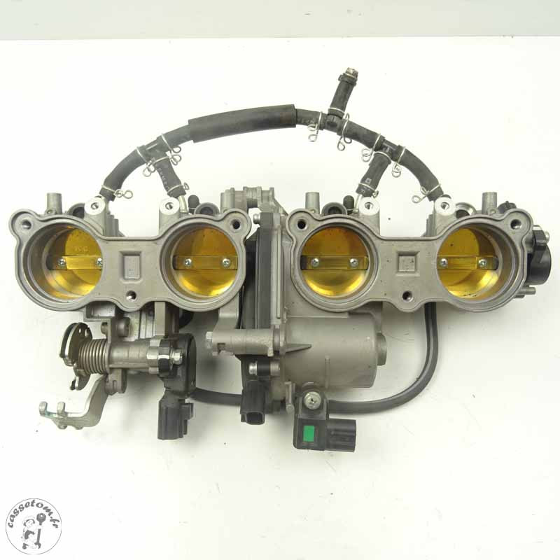 Rampe d'injection Yamaha YZF-R1 2017 recyclée