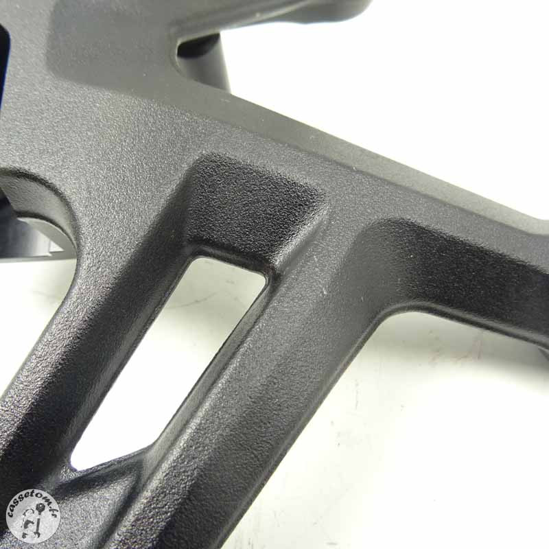 Platine avant gauche KTM 790 Duke 2018 d'occasion