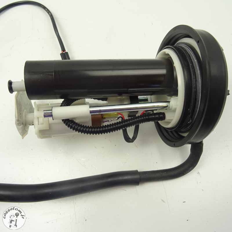 Pompe à essence Yamaha 50 Neo's 2009 d'occasion