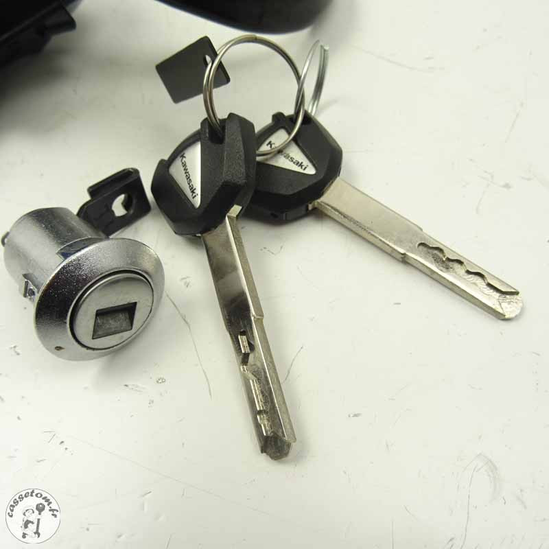Kit serrure  Kawasaki 400 NINJA 2022 -  Cassetom - Nos pièces motos