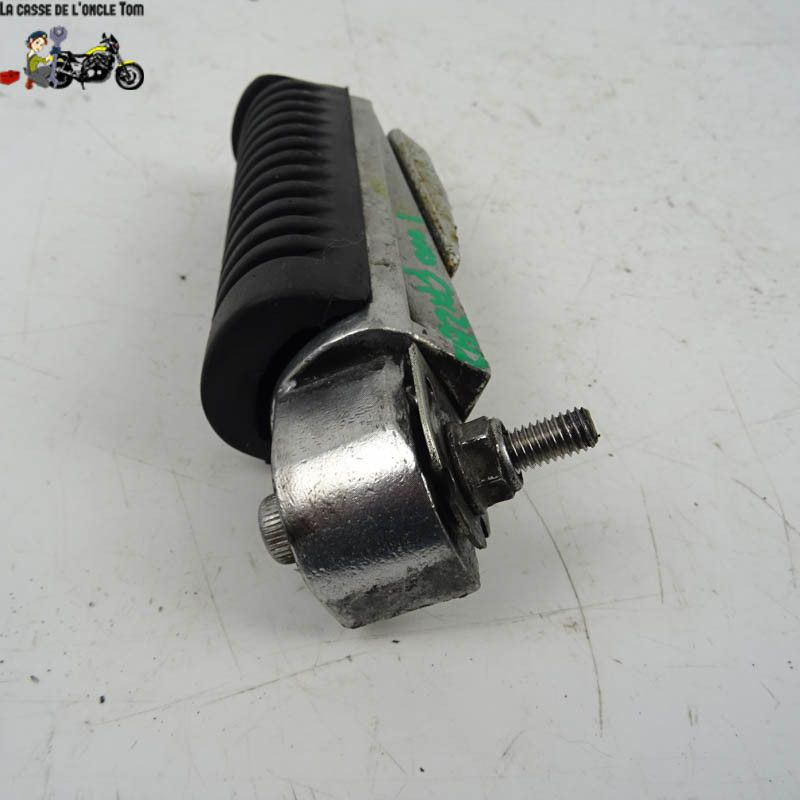 Repose pied arrière droit  Yamaha 1000 FAZER 2002 - CTM-8552-026