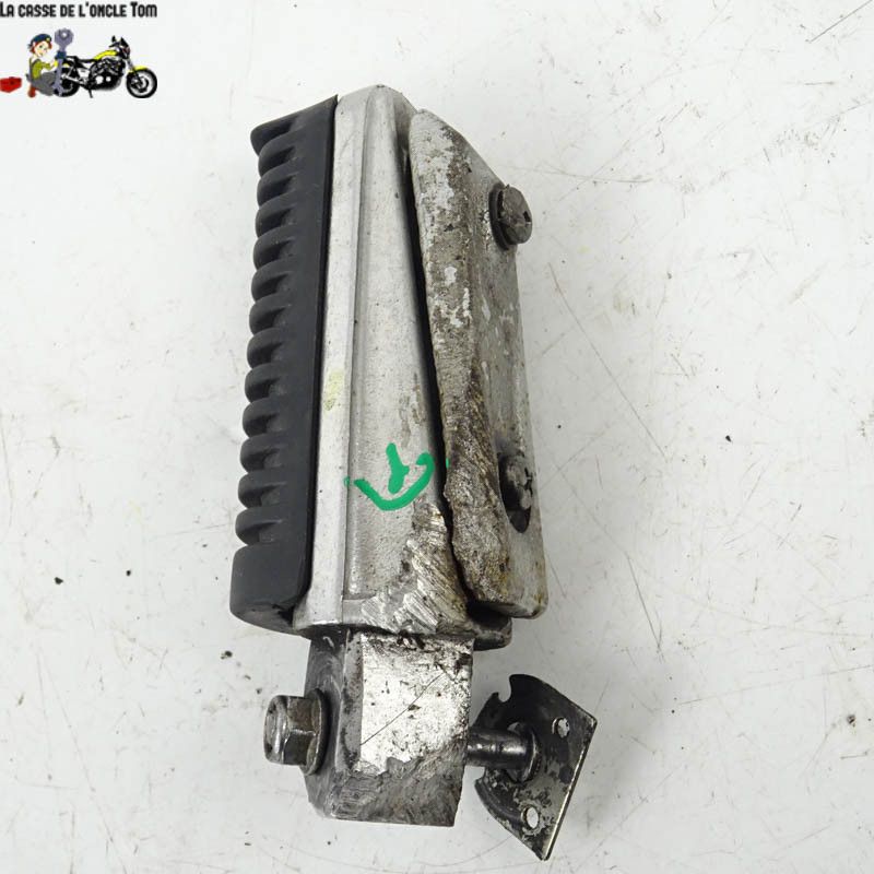 Repose pied arrière gauche  Yamaha 1000 FAZER 2002 - CTM-8552-024