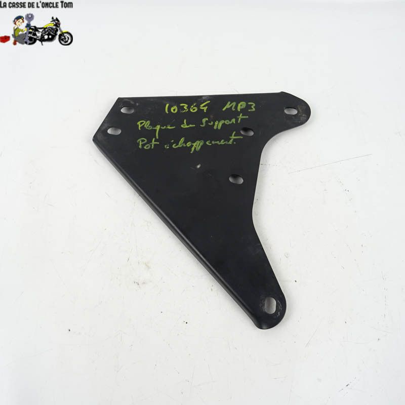 Plaque de support de pot d'échappement Piaggio 125 MP3 2006 - CTM-10364-010