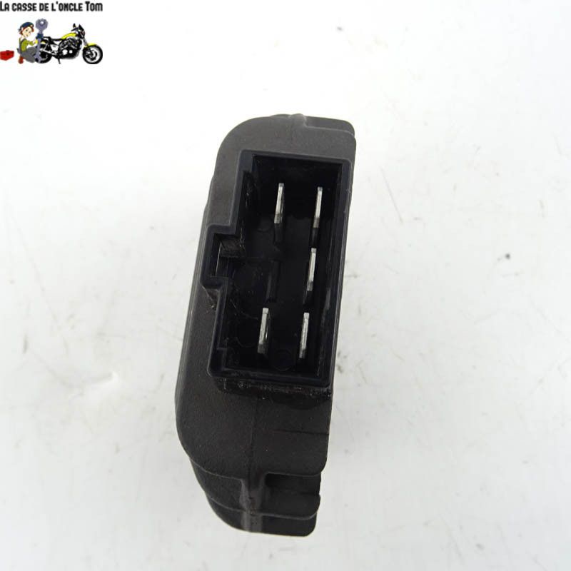 Régulateur Piaggio 125 MP3 2006 - CTM-10364-013