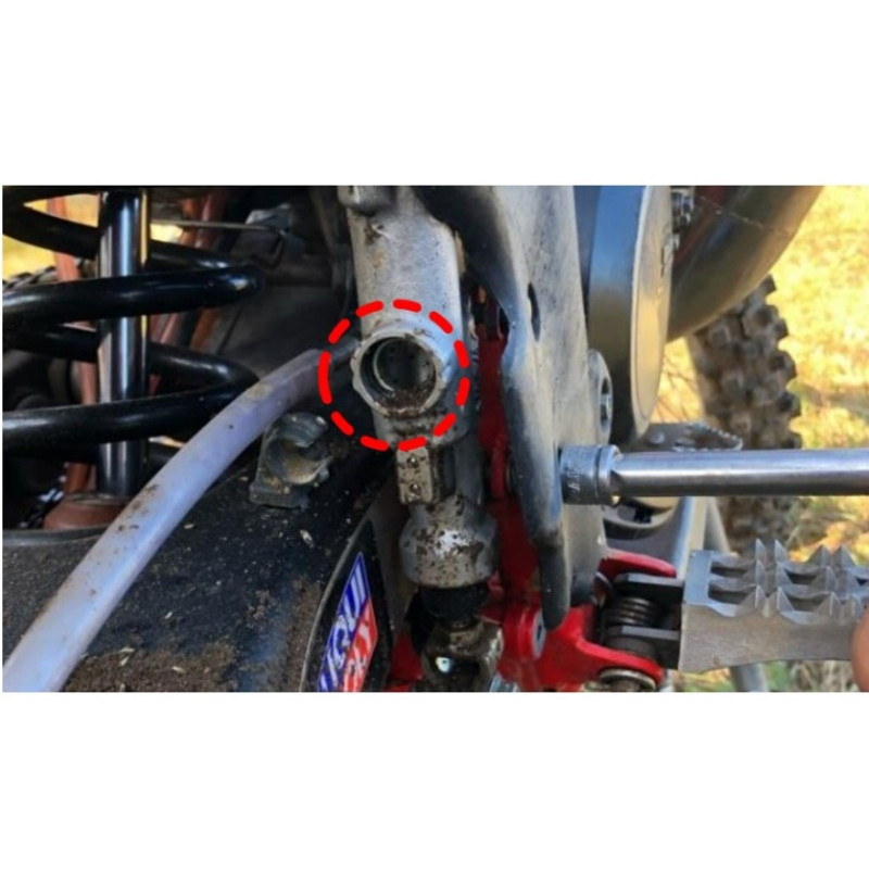 Maître-cylindre de frein arrière NISSIN