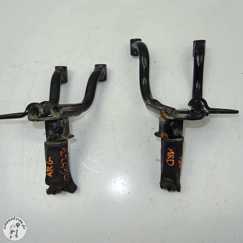 "Platines Reposes Pieds Suzuki 650 DL V-Strom 2007 - Cassetom"