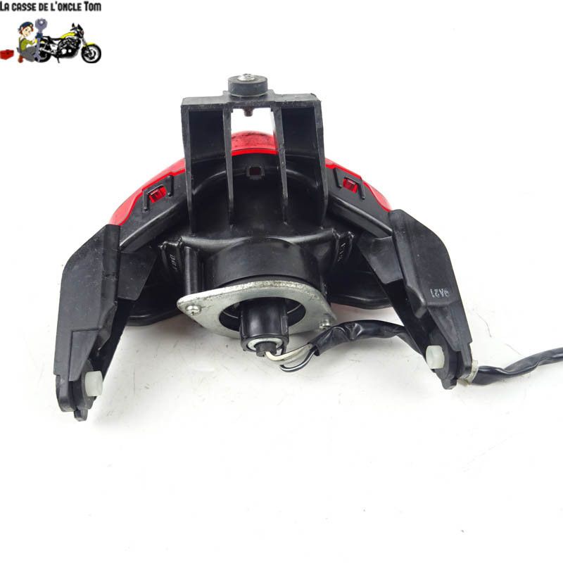 Feu arrière Suzuki 650 GLADIUS 2009 - CTM-9849-005