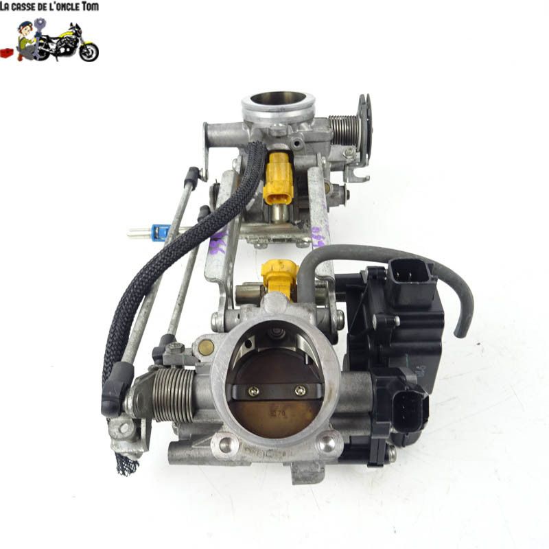 Rampe d'injection Suzuki 650 GLADIUS 2009 - CTM-9849-013